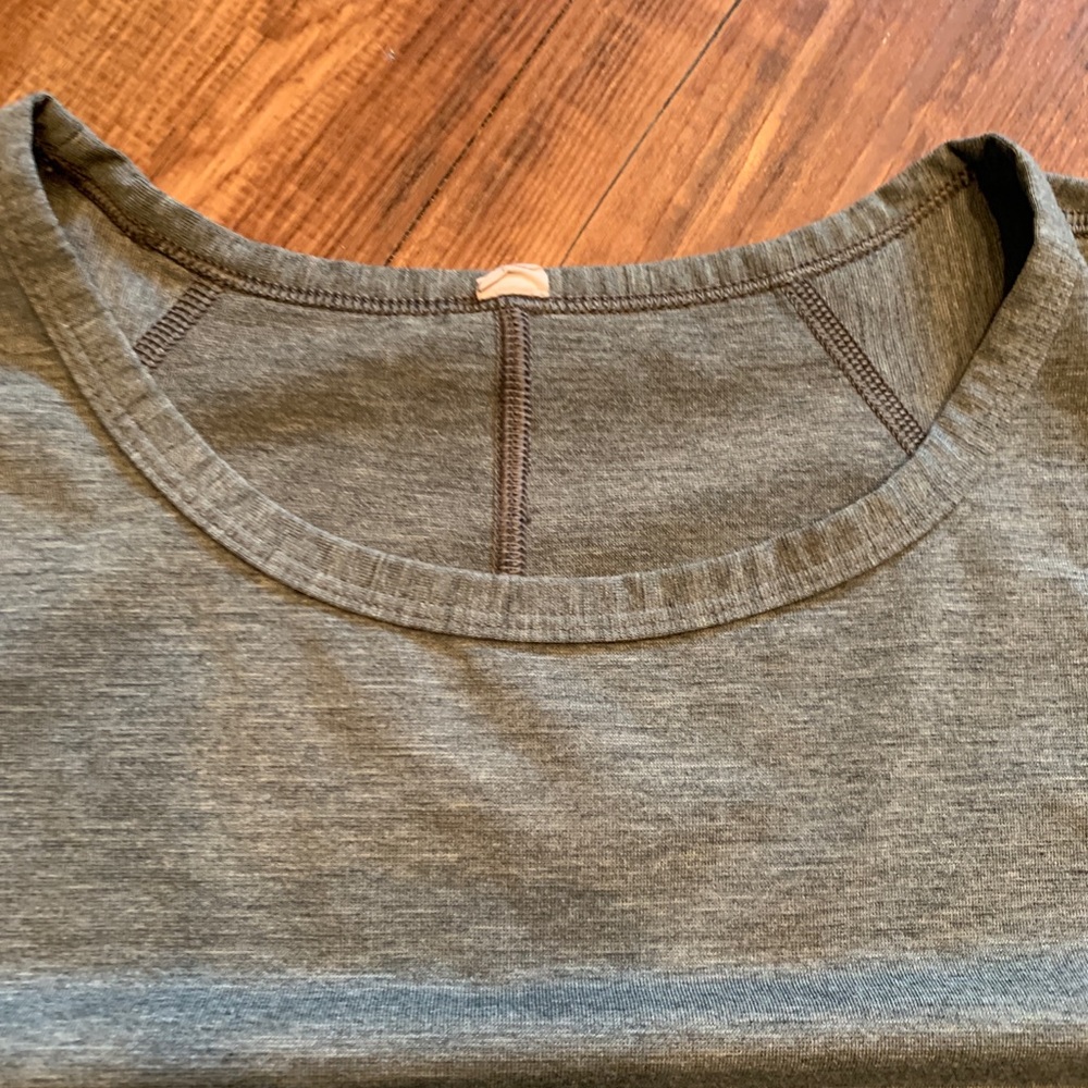Lululemon - Picture 2 of 3
